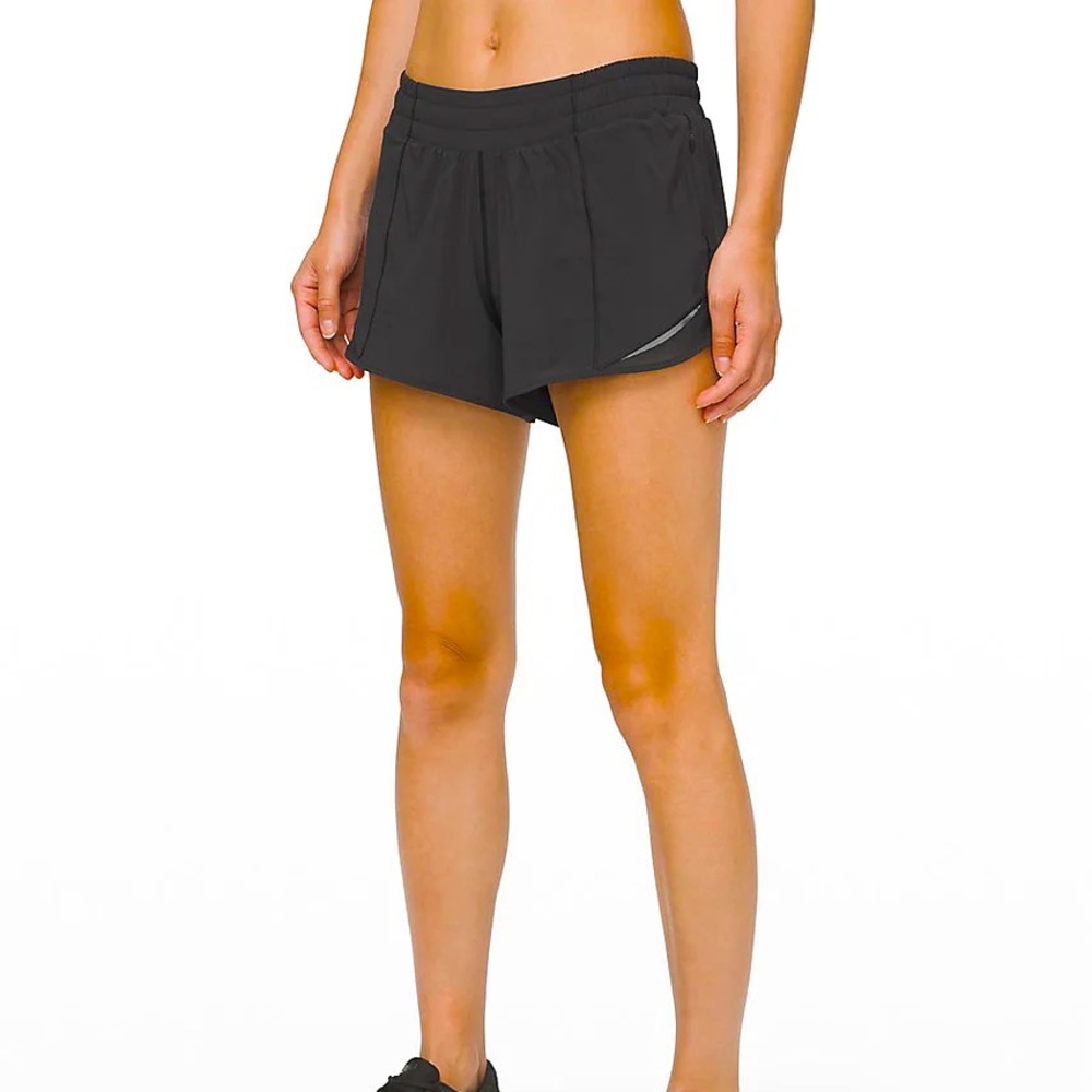Lululemon Hotty Hot Short 4”